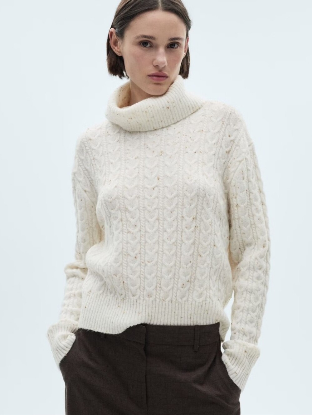 FALL 2026 FIND Mango Cream Cable-Knit Turtleneck Sweater